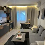 Apartment Castleview *